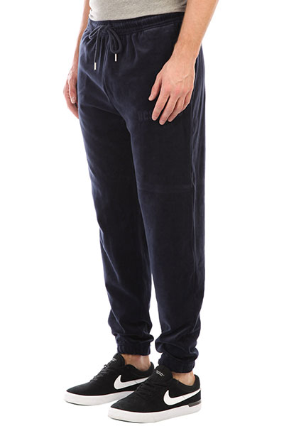 Штаны спортивные DC Maytown Pant Dark Indigo Штаны спортивные DC Maytown Pant Dark Indigo<br><br>Цвет: синий<br>Тип: Штаны спортивные<br>Возраст: Взрослый<br>Пол: Мужской