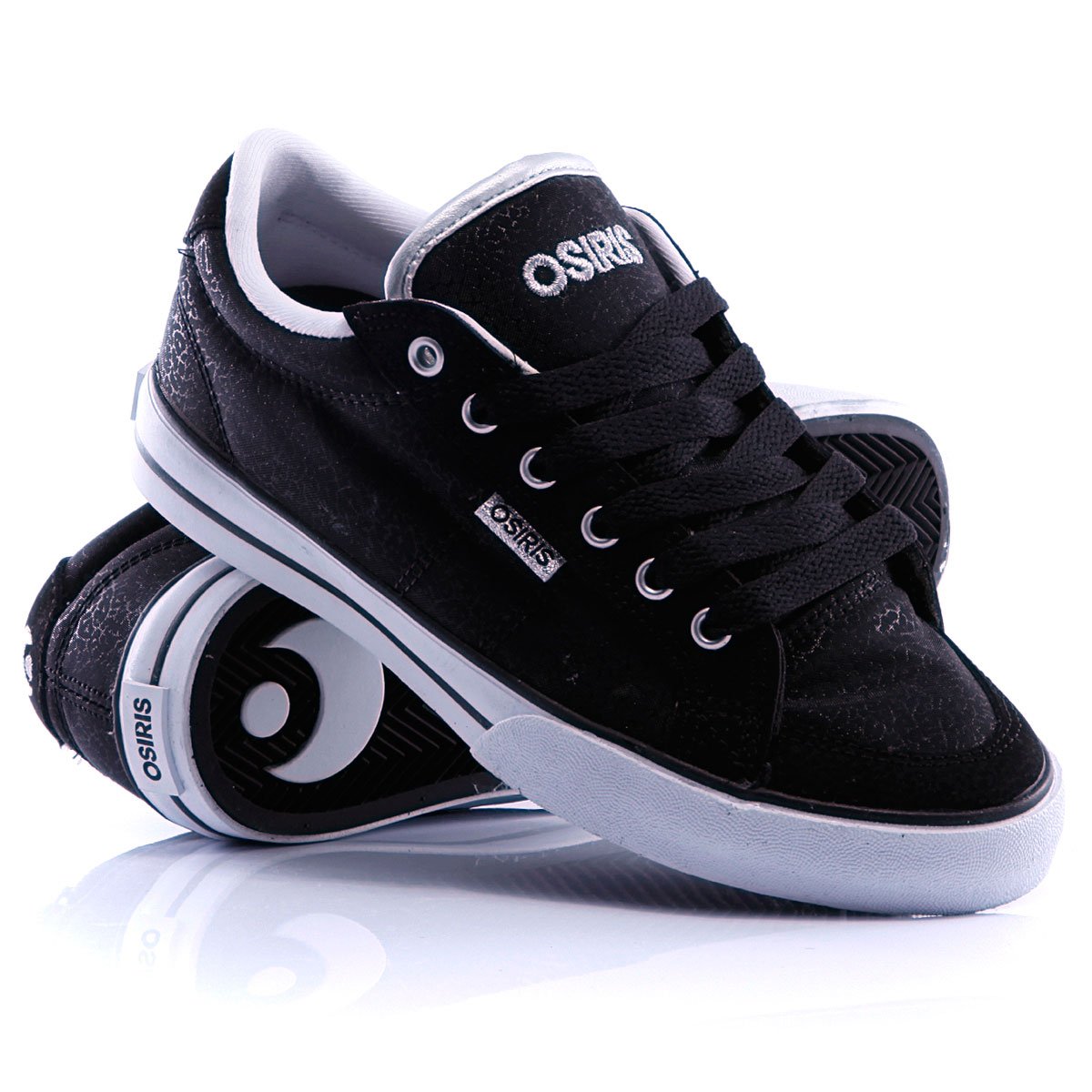 beautiful-girl-osiris-girls-black-white-silver-girl-anal