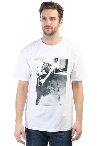 

Футболка Diamond Dogtown Oster White