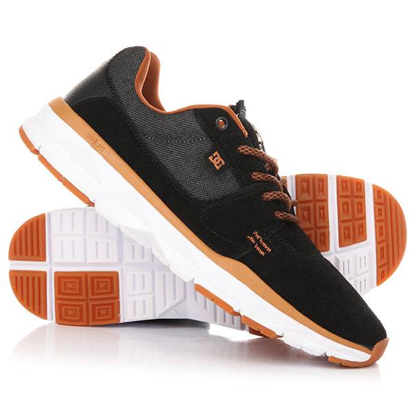 

Кроссовки DC Player Se Black/Camel